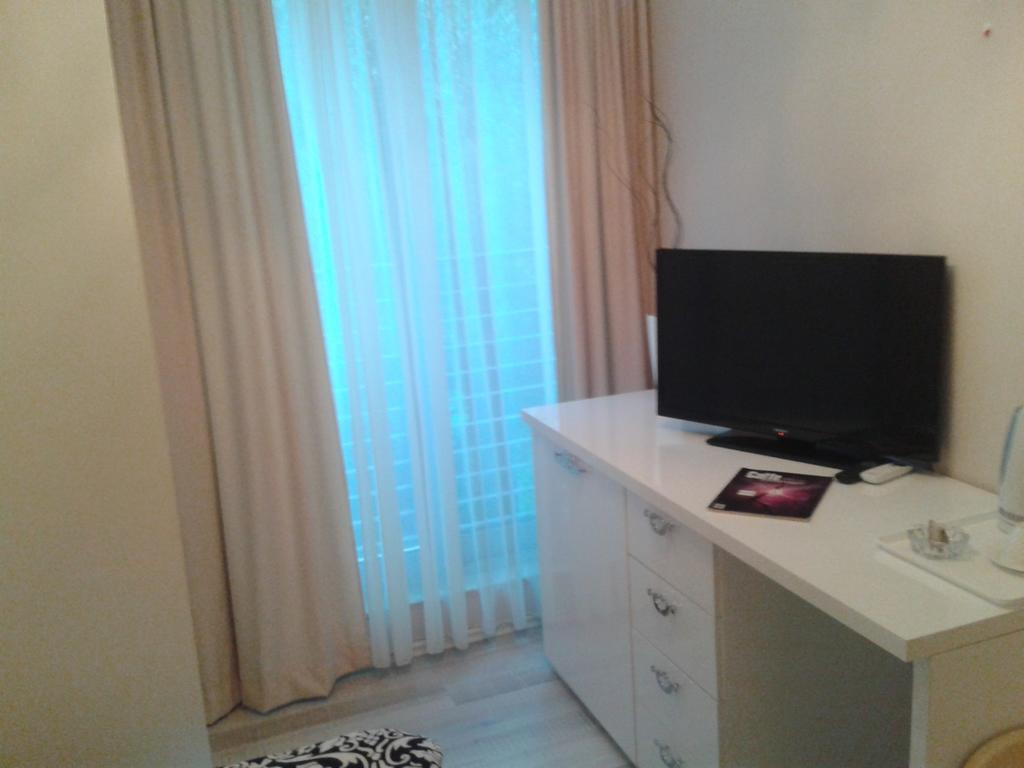 Apartments And Rooms Grand Palazzo Budva Bilik gambar