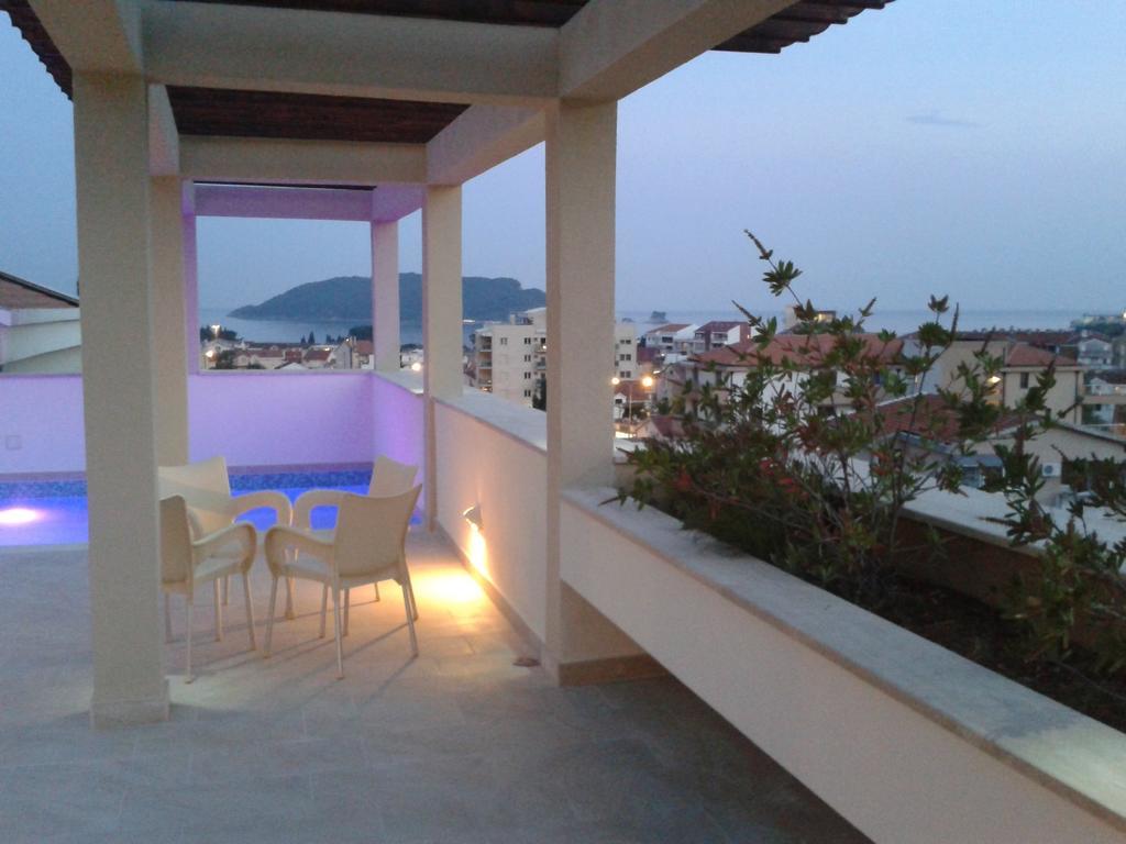 Apartments And Rooms Grand Palazzo Budva Luaran gambar